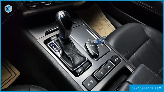 HYUNDAI GENESIS G330 MODERN AWD