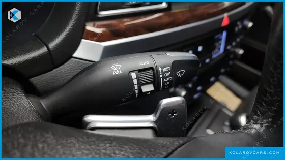 HYUNDAI GENESIS G330 MODERN AWD