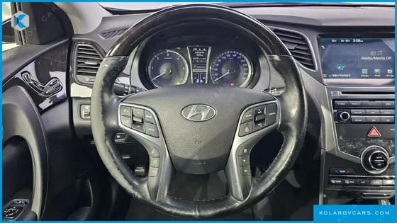 HYUNDAI GRANDEUR HG220 DIESEL MODERN