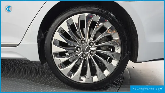 HYUNDAI GENESIS G330 PREMIUM AWD