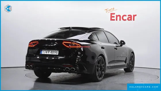 KIA STINGER 3.3 TURBO 2WD