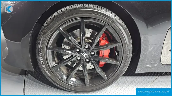 KIA STINGER 2.2 DIESEL 2WD