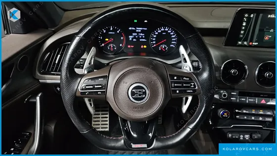 KIA STINGER 2.2 DIESEL 2WD