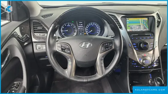 HYUNDAI GRANDEUR HG240 LUXURY