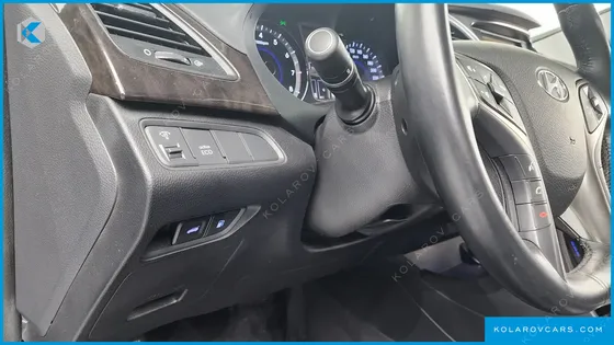 HYUNDAI GRANDEUR HG240 LUXURY