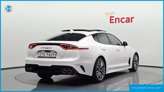 KIA STINGER 2.0 TURBO 2WD