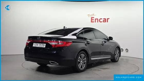 HYUNDAI GRANDEUR HG240 MODERN