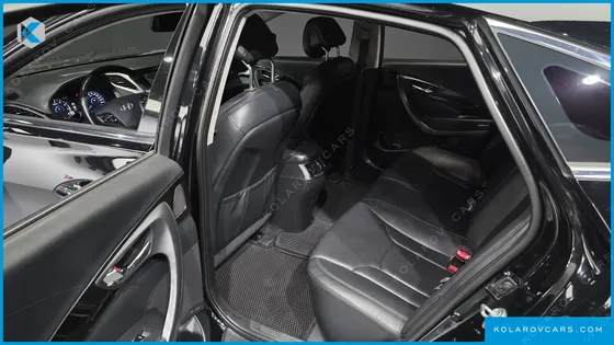 HYUNDAI GRANDEUR HG240 MODERN