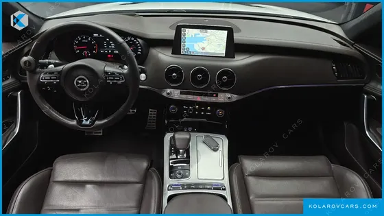 KIA STINGER 2.0 TURBO 2WD