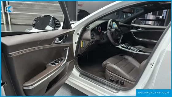 KIA STINGER 2.0 TURBO 2WD