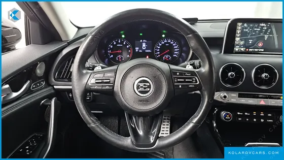 KIA STINGER 2.0 TURBO 2WD