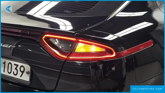 KIA STINGER 2.0 TURBO 2WD