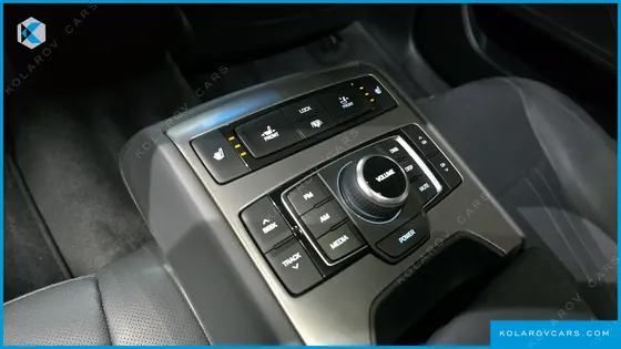 HYUNDAI GENESIS G380 PRESTIGE