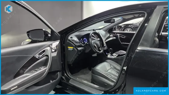 HYUNDAI GRANDEUR HG240 MODERN