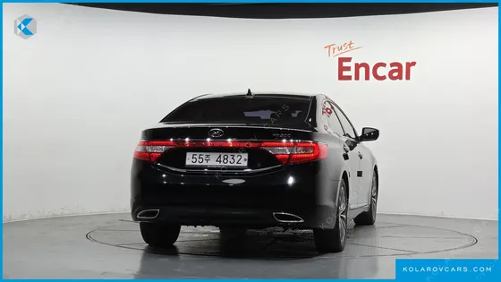 HYUNDAI GRANDEUR HG300 PREMIUM