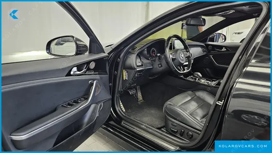 KIA STINGER 2.0 TURBO 2WD