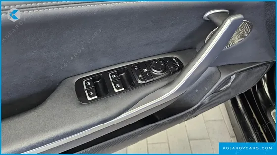 KIA STINGER 2.0 TURBO 2WD