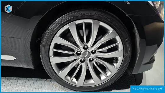 HYUNDAI GENESIS G330 PREMIUM AWD