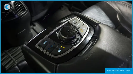 HYUNDAI GRANDEUR HG300 PREMIUM