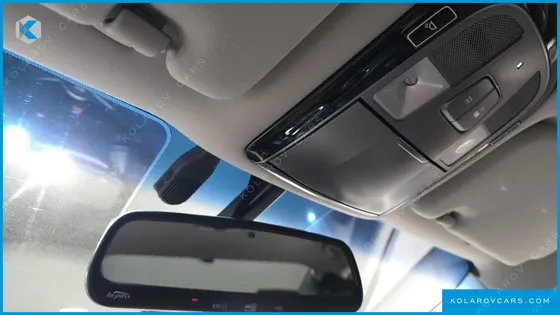 HYUNDAI GRANDEUR HG300 PREMIUM