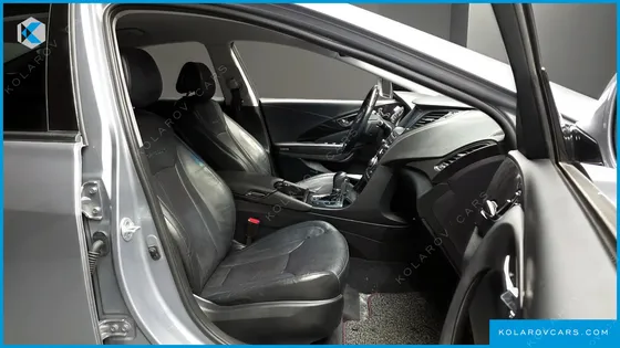 HYUNDAI GRANDEUR HG300 PREMIUM