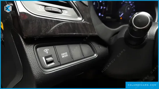HYUNDAI GRANDEUR HG300 PREMIUM