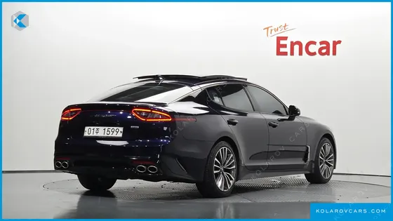 KIA STINGER 2.0 TURBO AWD