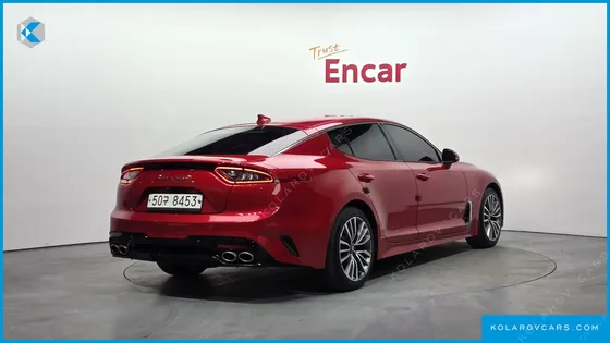 KIA STINGER 2.0 TURBO 2WD