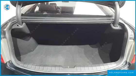 HYUNDAI GRANDEUR HG300 EXCLUSIVE