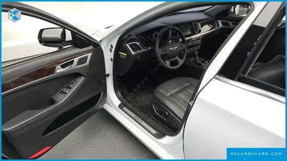 HYUNDAI GENESIS G330 MODERN AWD