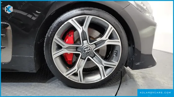 KIA STINGER 3.3 TURBO 2WD