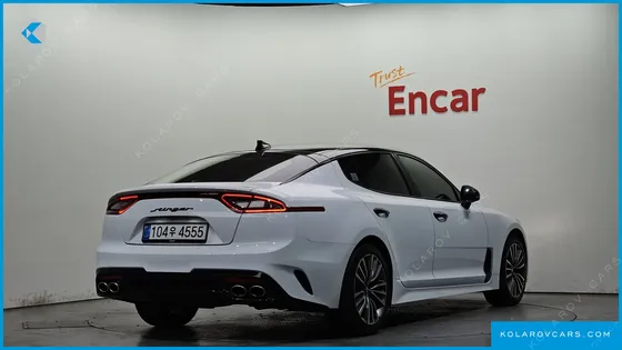 KIA STINGER 2.2 DIESEL AWD