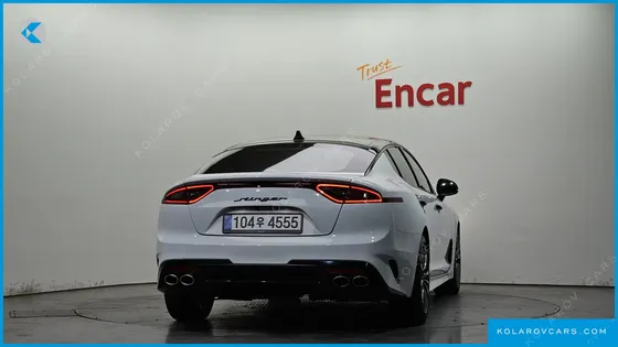KIA STINGER 2.2 DIESEL AWD