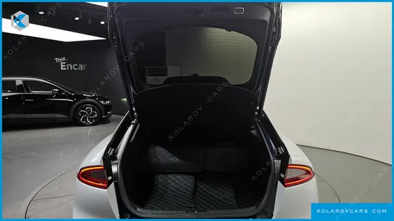 KIA STINGER 2.2 DIESEL AWD