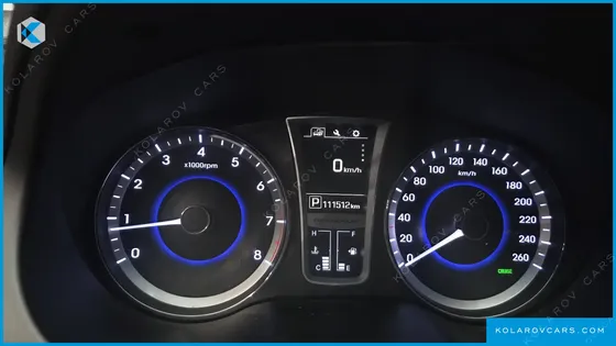 HYUNDAI GRANDEUR HG240 MODERN
