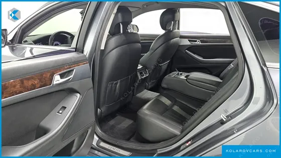 HYUNDAI GENESIS G330 MODERN