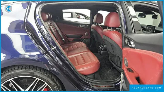 KIA STINGER 3.3 TURBO AWD