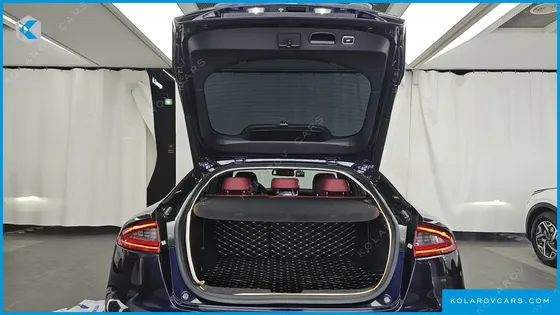KIA STINGER 3.3 TURBO AWD