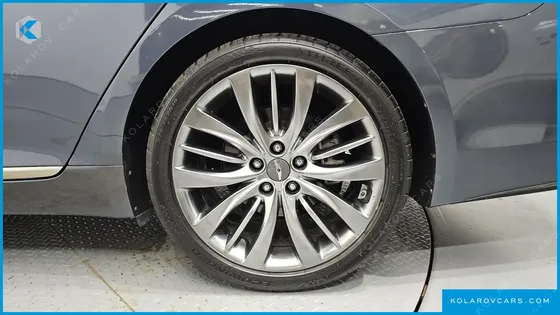 HYUNDAI GENESIS G330 PREMIUM AWD