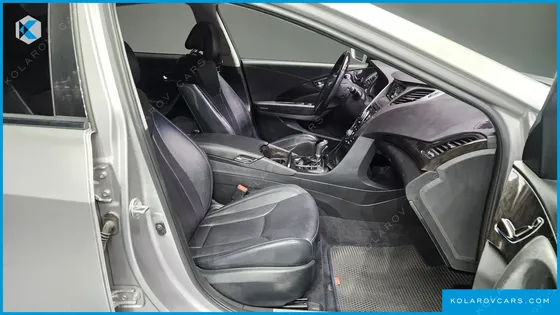 HYUNDAI GRANDEUR HG240 MODERN