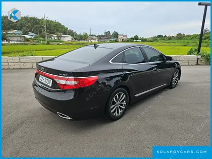 HYUNDAI GRANDEUR HG240 LUXURY