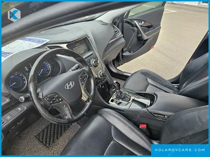 HYUNDAI GRANDEUR HG240 LUXURY