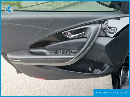 HYUNDAI GRANDEUR HG240 LUXURY