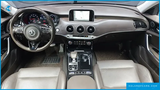 KIA STINGER 2.0 TURBO AWD