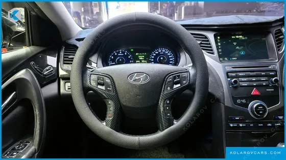 HYUNDAI GRANDEUR HG300 PREMIUM