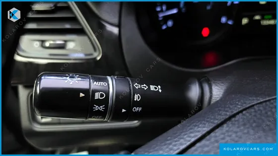 HYUNDAI GRANDEUR HG300 PREMIUM