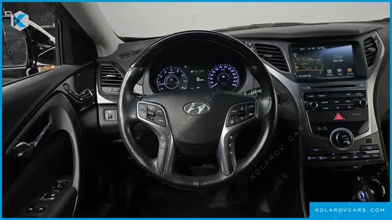 HYUNDAI GRANDEUR HG300 PREMIUM