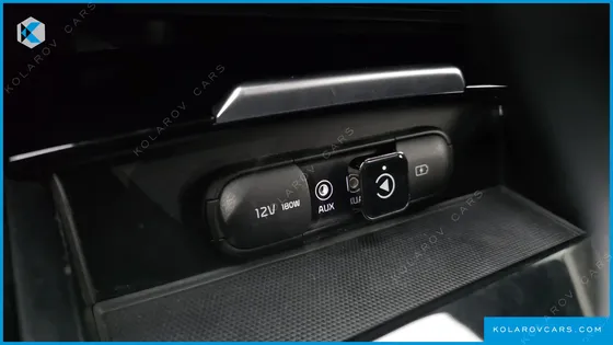 KIA STINGER 2.0 TURBO AWD