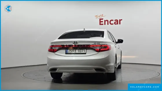 HYUNDAI GRANDEUR HG300 EXCLUSIVE