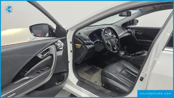 HYUNDAI GRANDEUR HG300 EXCLUSIVE